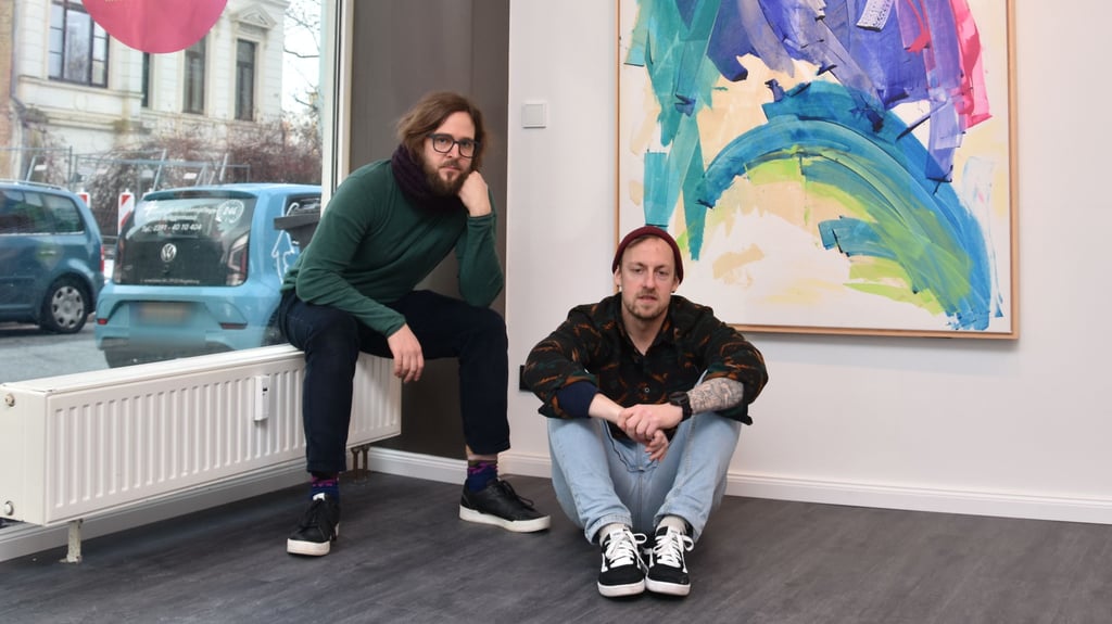 David Niedermeyer und Kai Krause schließen ihre „duk Galerie“ im Buckauer Engpass in Magdeburg. 