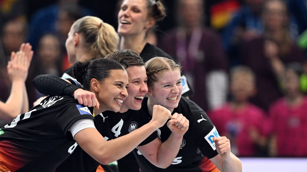 Für die deutschen Handballerinnen ist der Halbfinaleinzug schon ein Erfolg.
