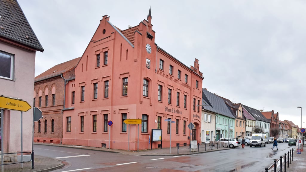 Das Raguhner Rathaus ist einer der Raguhn-Jeßnitzer Verwaltungssitze.