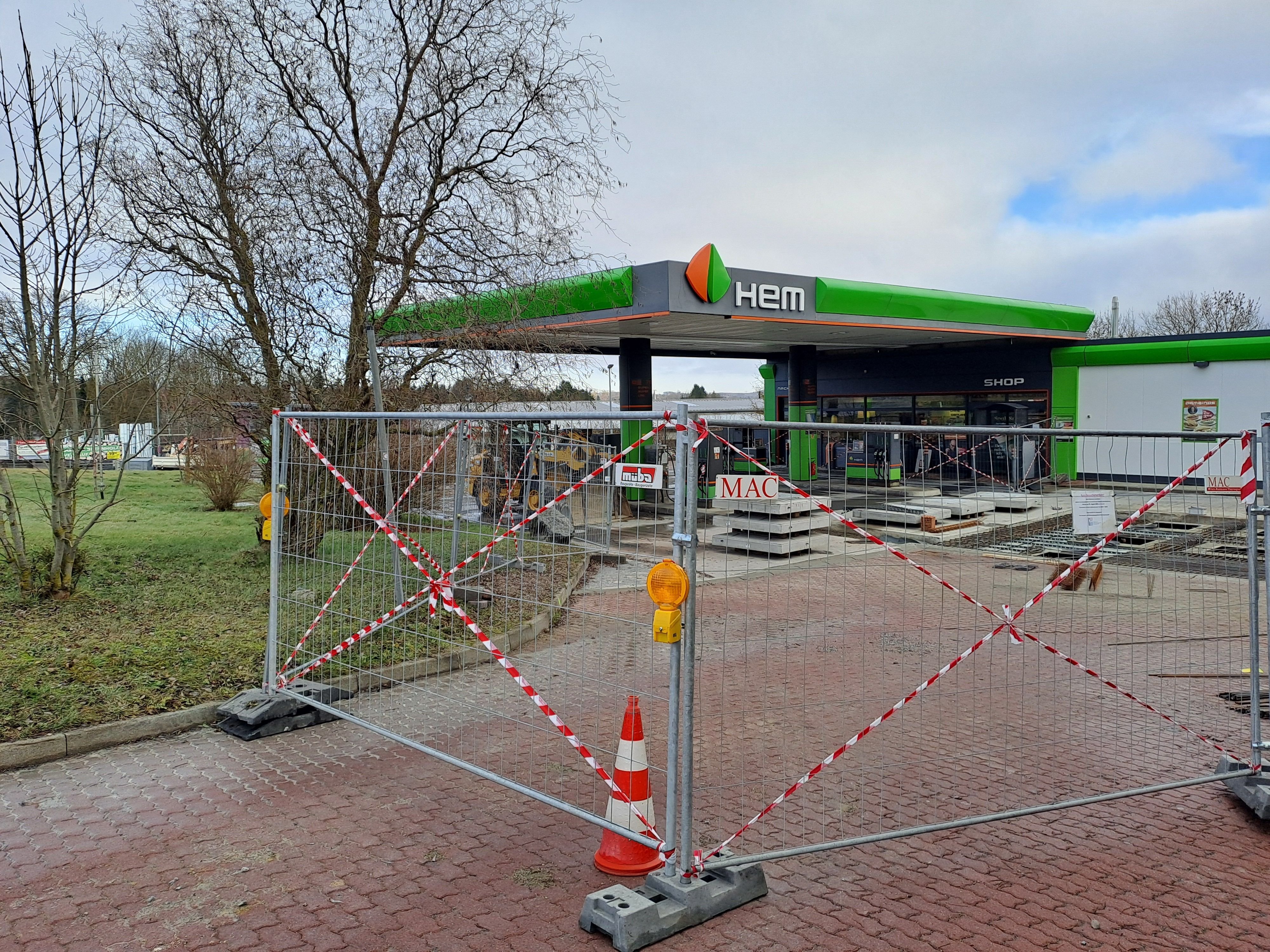 Tankstelle im Harz: Tanken bei HEM in Elbingerode weiterhin nicht möglich: Wann Wiedereröffnung geplant ist