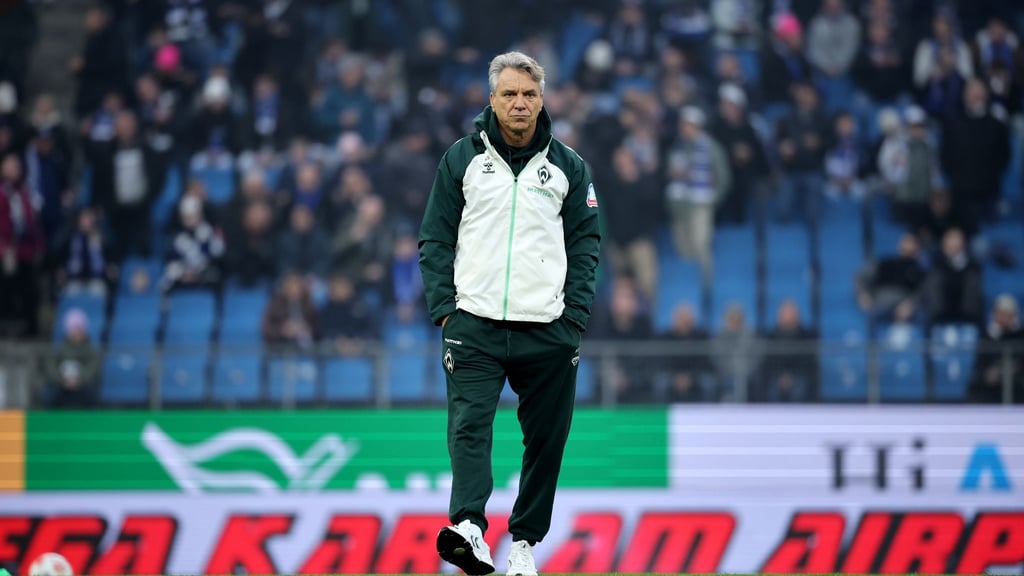 Werder-Trainer Horst Steffen vor dem Derby beim HSV. (Archivbild)