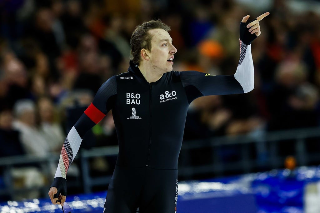 Finn Sonnekalb belegte beim Eisschnelllauf-Weltcup in Hamar über die 1.500 Meter den vierten Platz. (Archivbild)