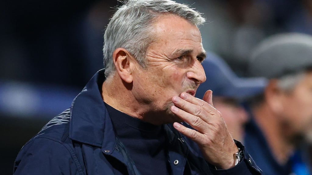 Allofs will keinen vorzeitigen Rückzug. (Archivbild)