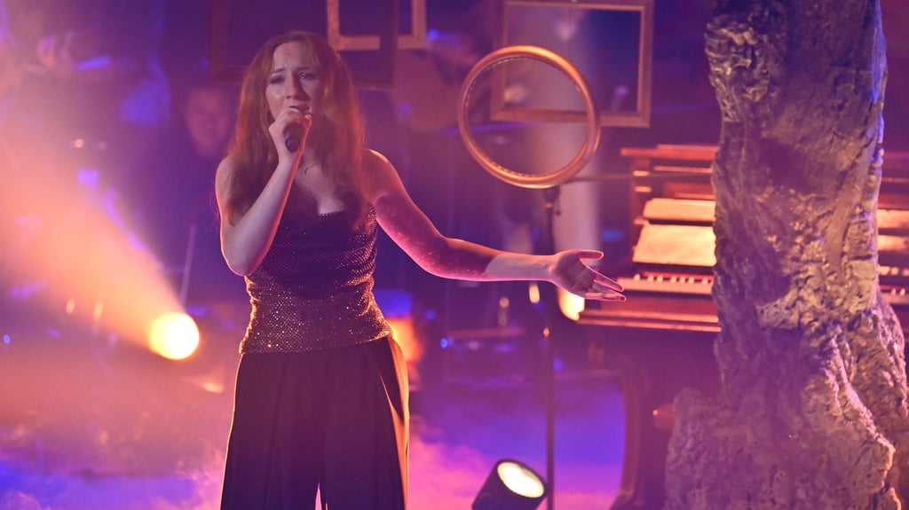 Greta Heimann begeistert im Finale von The Voice of Germany mit ihrem eigenen Song "Fliegen".