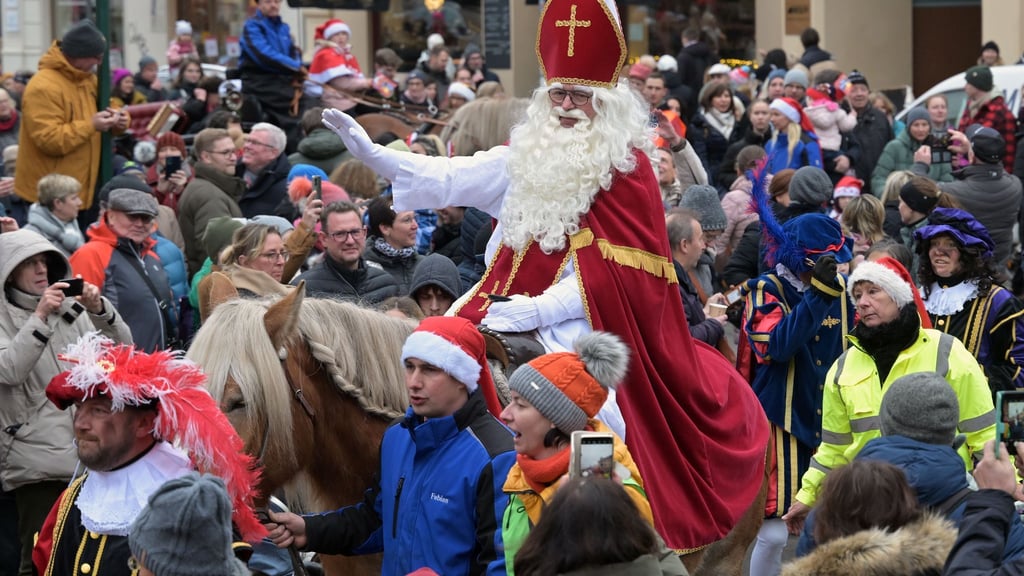 Im Holländischen Viertel öffnet das Sinterklaas-Fest. (Archivbild)