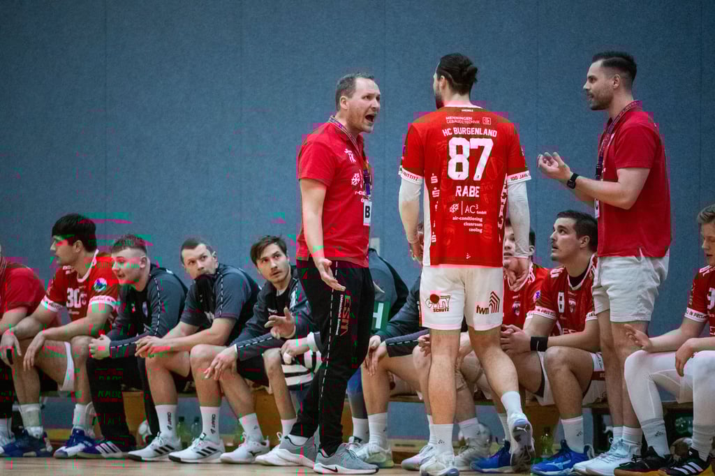 Einen Grund zum Schimpfen - wie hier vor einigen Wochen gegen Aschersleben - boten die HCB-Spieler ihrem Trainer Fabian Kunze in Plauen nur selten.