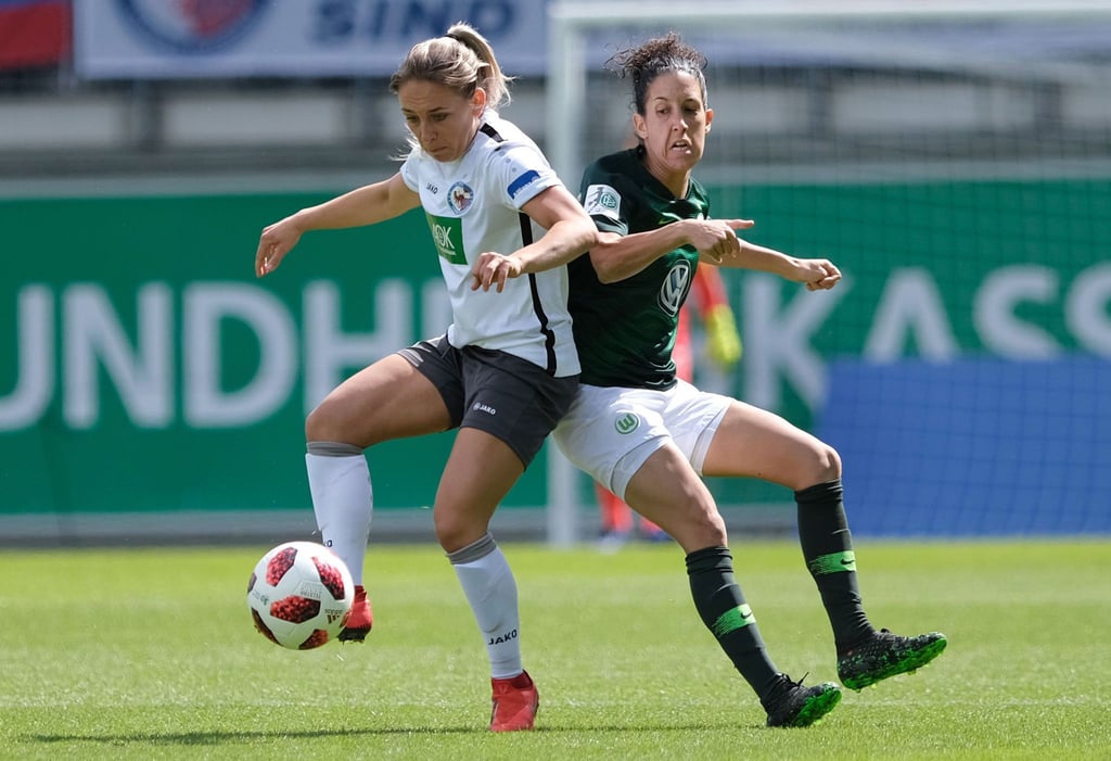 Gina Chmielinski (l.) traf für RB Leipzig gegen die TSG 1899 Hoffenheim. (Archivbild)