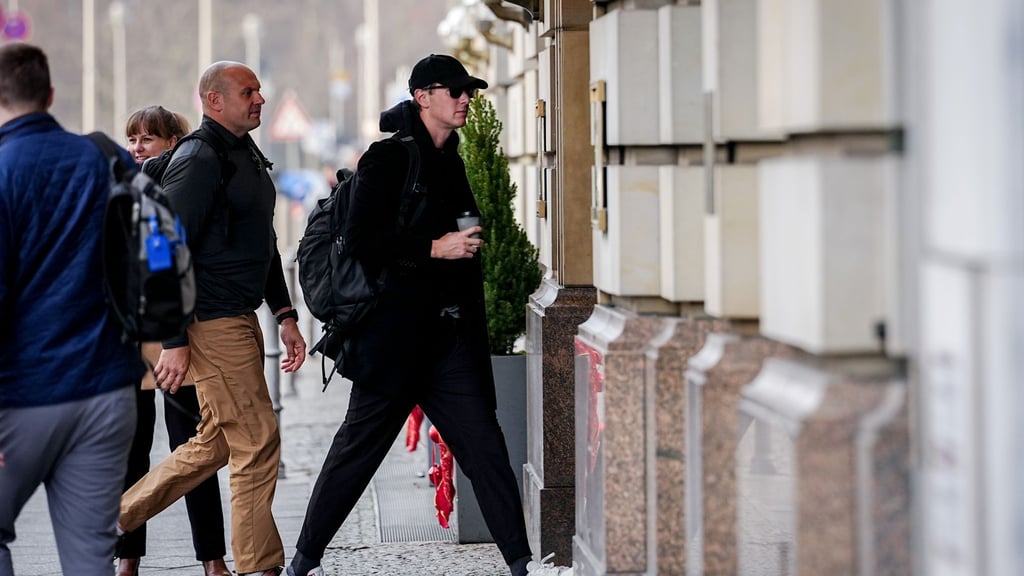 Die US-Delegation traf am Vormittag in Berlin ein.