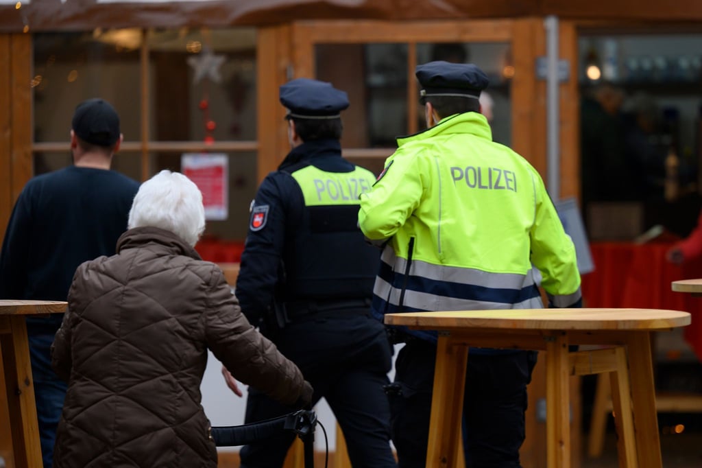 Die Polizei verstärkte ihre Präsenz auf dem Weihnachtsmarkt.