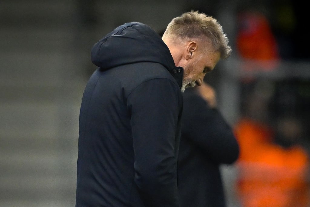 Thorsten Fink ist nicht länger Trainer beim KRC Genk.