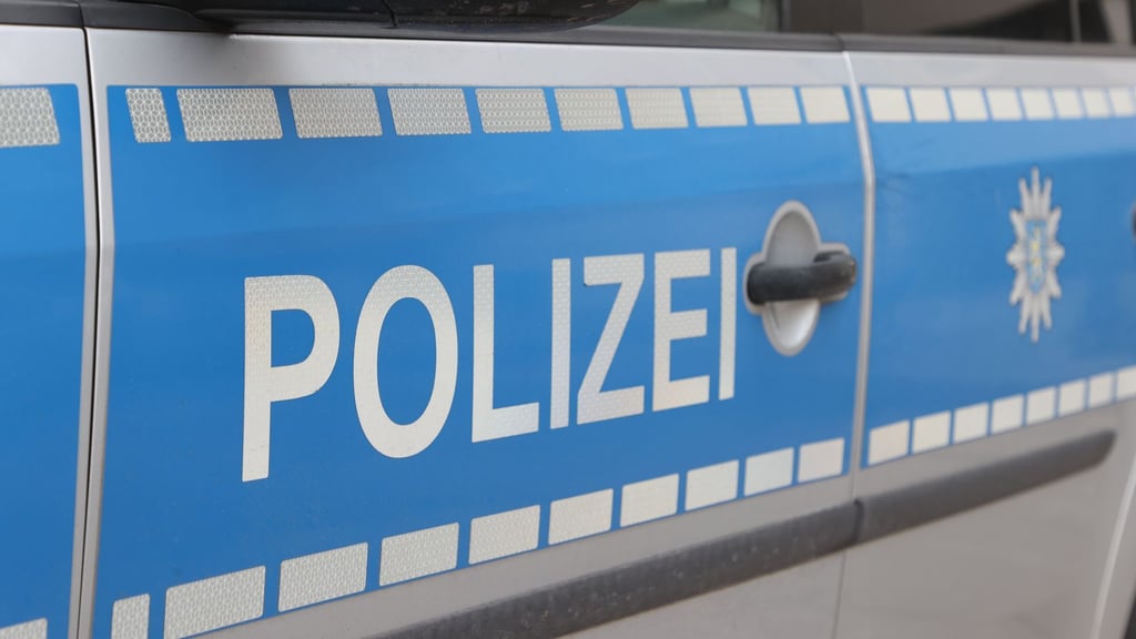 Zwei Männer haben in Oebisfelde eine Apotheke ausgeraubt.