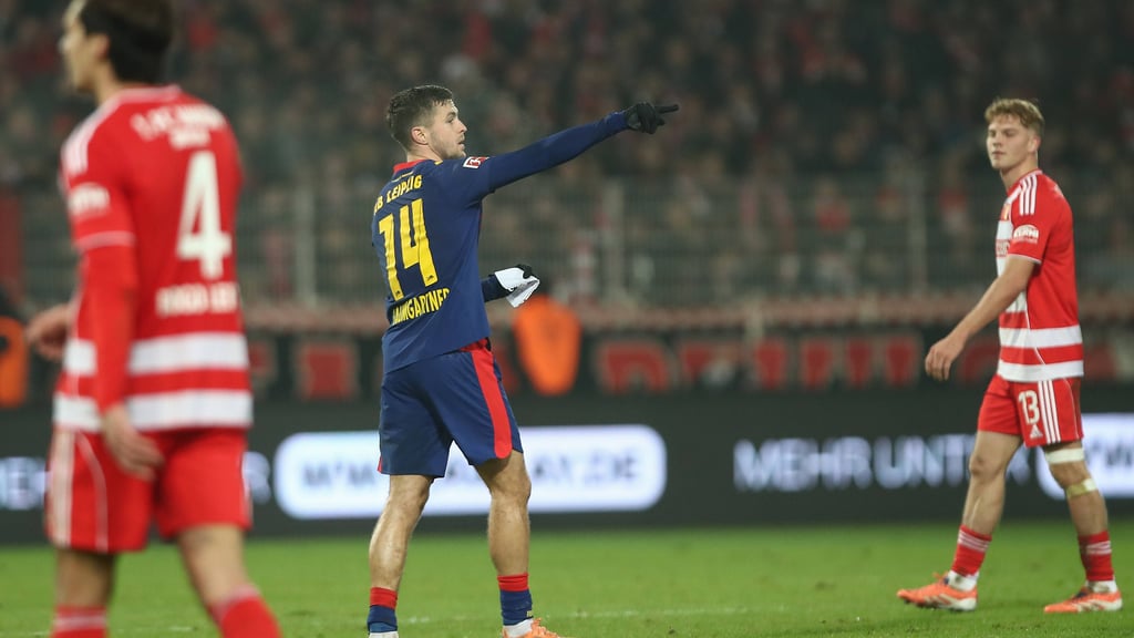 Christoph Baumgartner geht bei RB Leipzig voran.