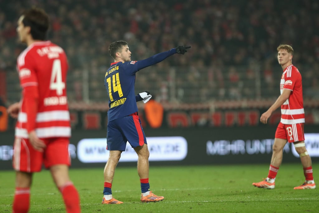 Christoph Baumgartner geht bei RB Leipzig voran.