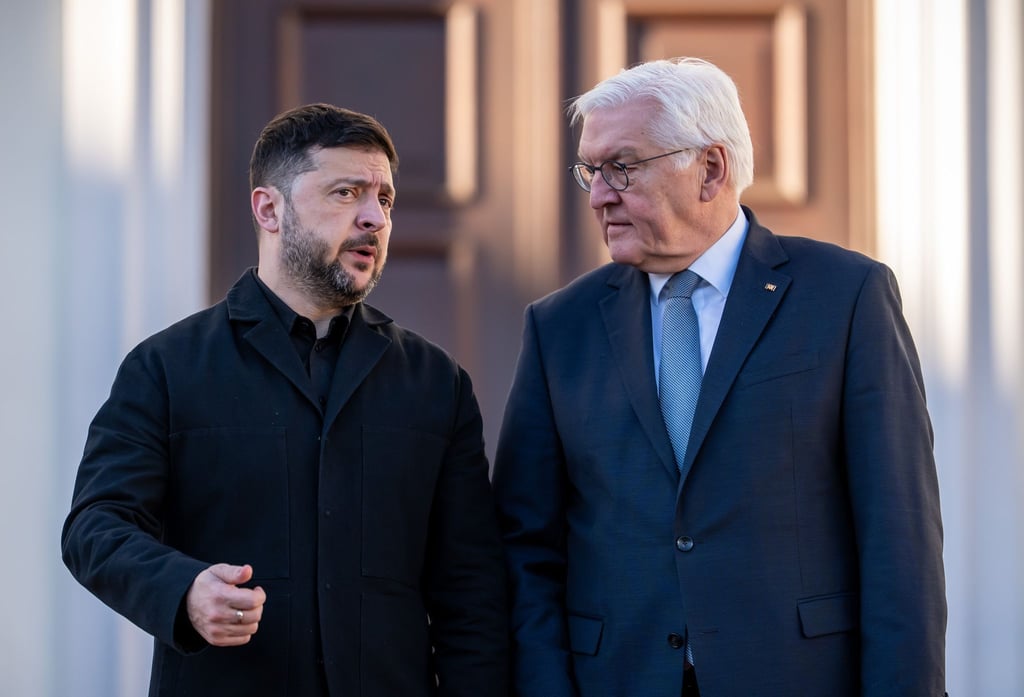 Treffen im Schloss Bellevue: Bundespräsident Steinmeier und der ukrainische Präsident Selenskyj.