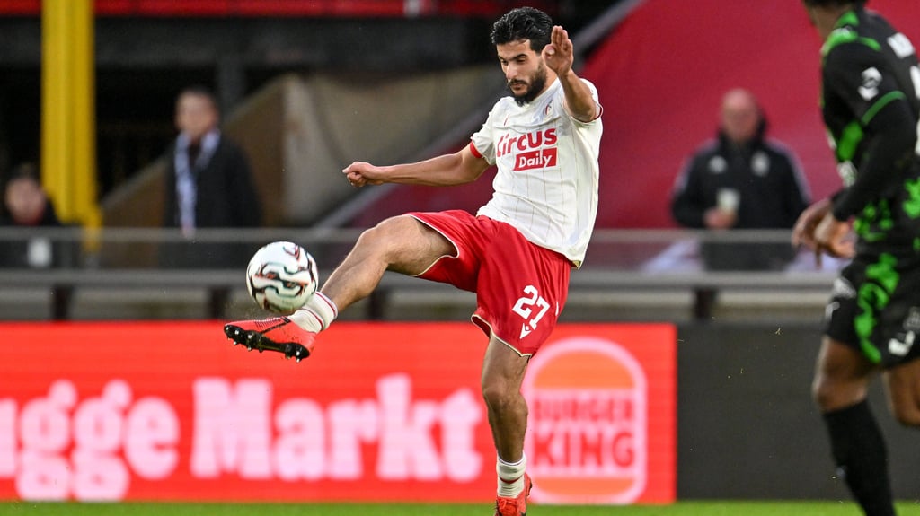 Mo El Hankouri ist im Trikot von Standard Lüttich noch ohne Tor.
