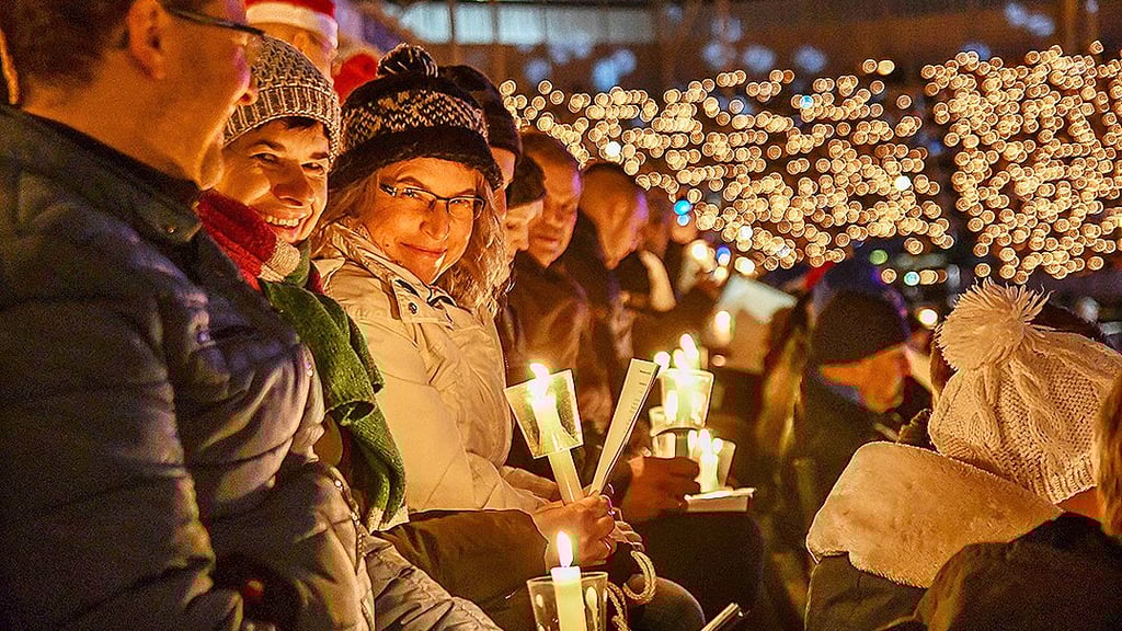 Das Weihnachtssingen im Magdeburger Stadion hat bereits Tradition.
