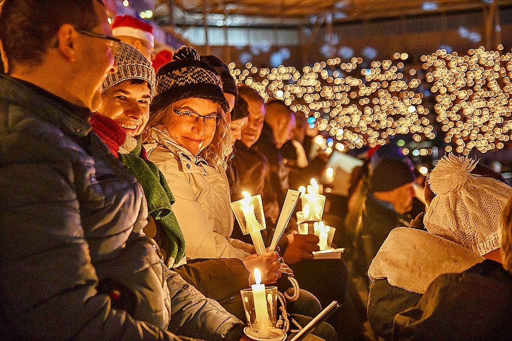 Das Weihnachtssingen im Magdeburger Stadion hat bereits Tradition.