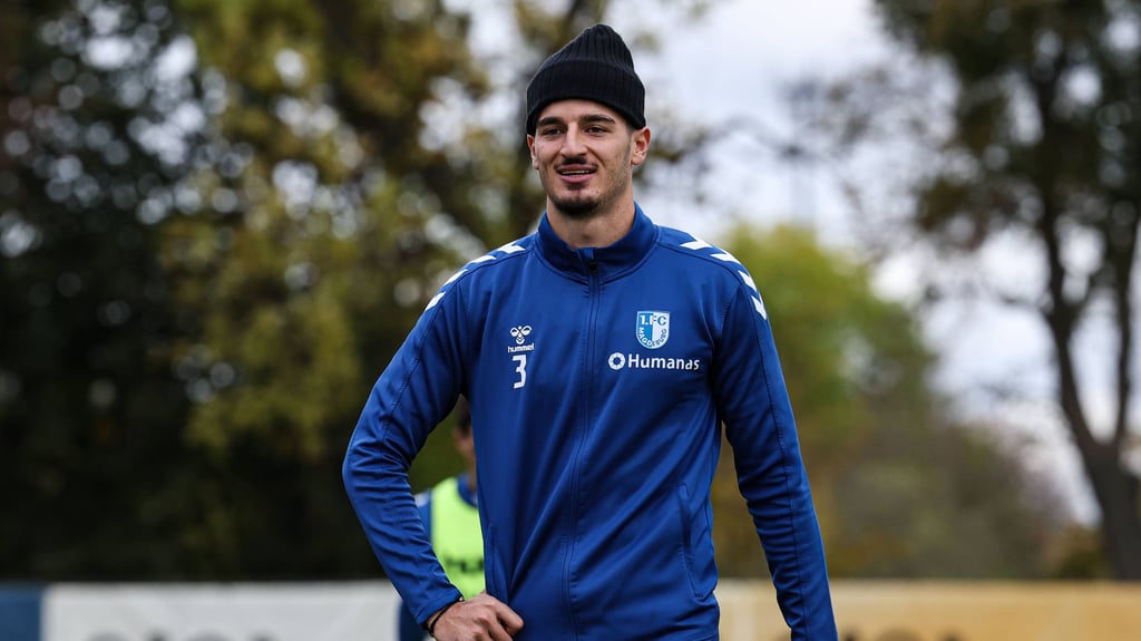 Andi Hoti ist nach wie vor Profi des 1. FC Magdeburg, kommt dort sportlich aber nicht mehr in der 2. Bundesliga zum Einsatz.