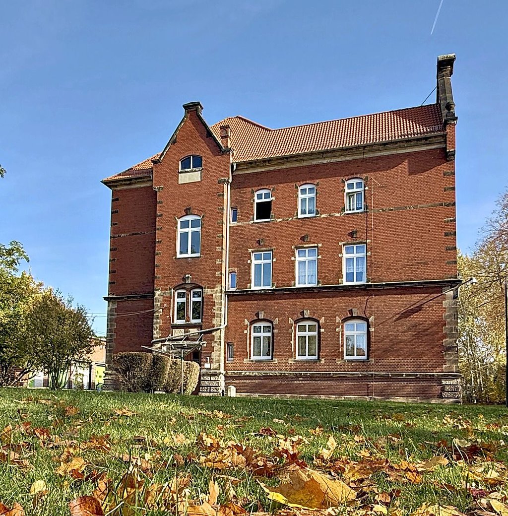 Der Rosenhof wird erstmal weitergenutzt.