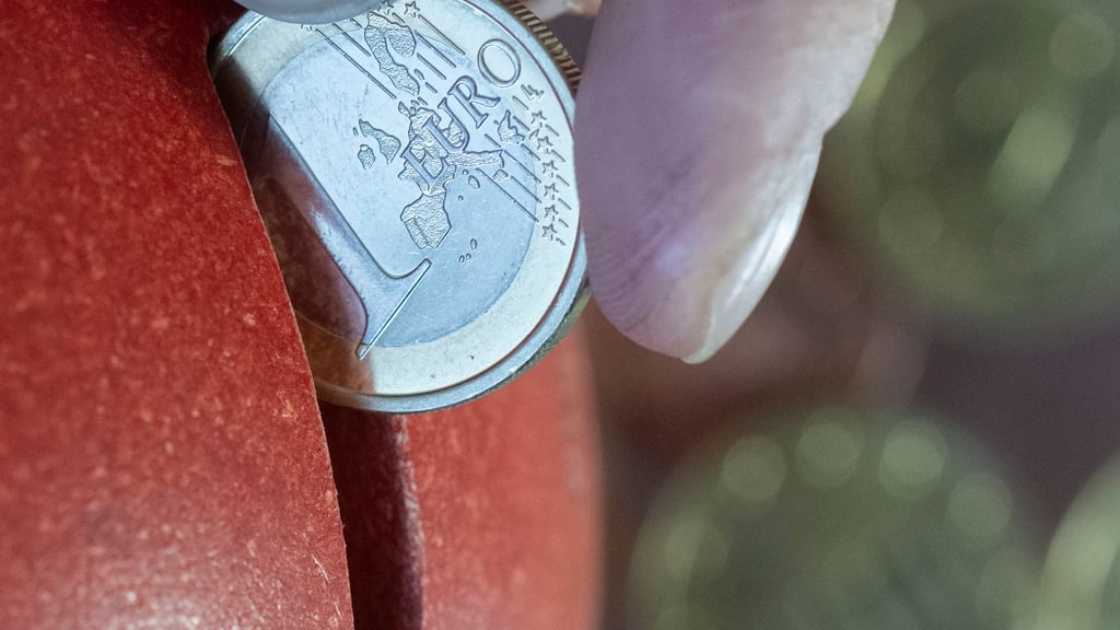 Sparen wie die Eltern? Ererbtes Finanzwissen hat bisweilen Lücken. (Symbolbild)