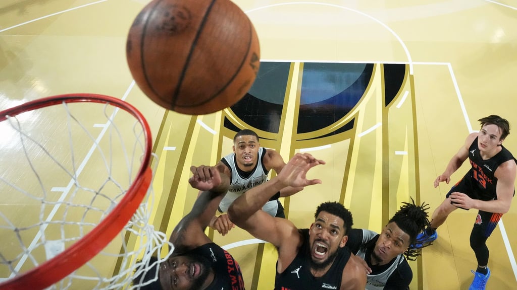 Die Knicks arbeiteten sich zurück und gewannen den NBA Cup.