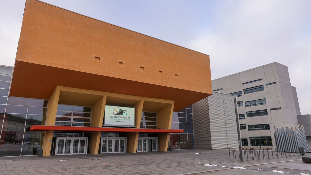Ab kommendem Oktober bietet die TU Chemnitz einen neuen Lehramtsstudiengang an. (Archivbild)
