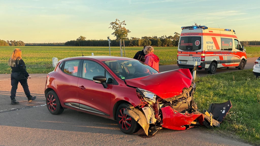 Nahe Kleinleitzkau ereignete sich ein Verkehrsunfall, zu dem auch die Ortsfeuerwehr Garitz/Bornum ausrückte.