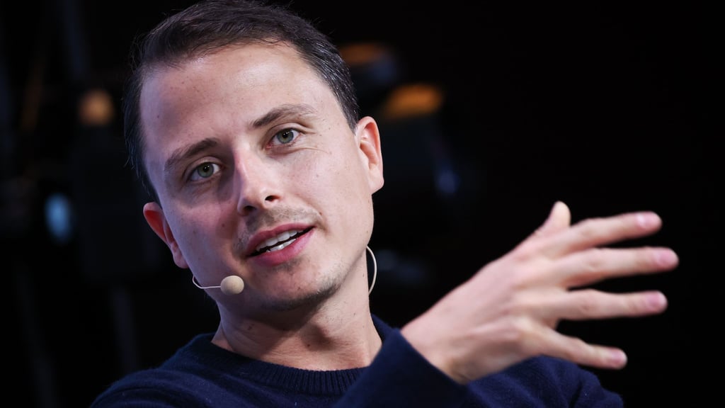 Christian Hecker, Mitgründer und Chef von Trade-Republic, kann sich über neue Investoren freuen. (Archivbild)