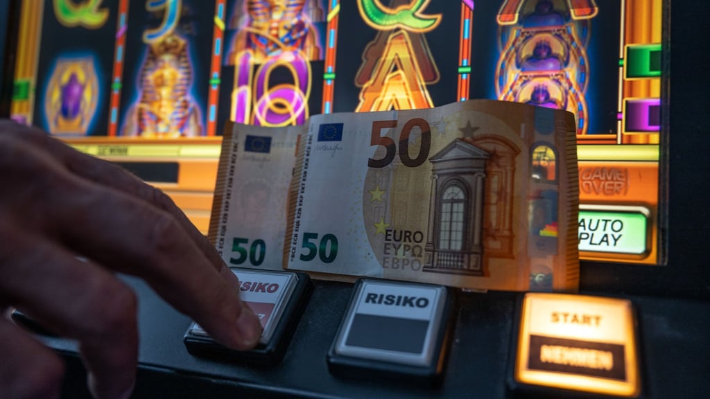 Kontrollen fanden in zehn Lokalen statt. (Symbolbild)