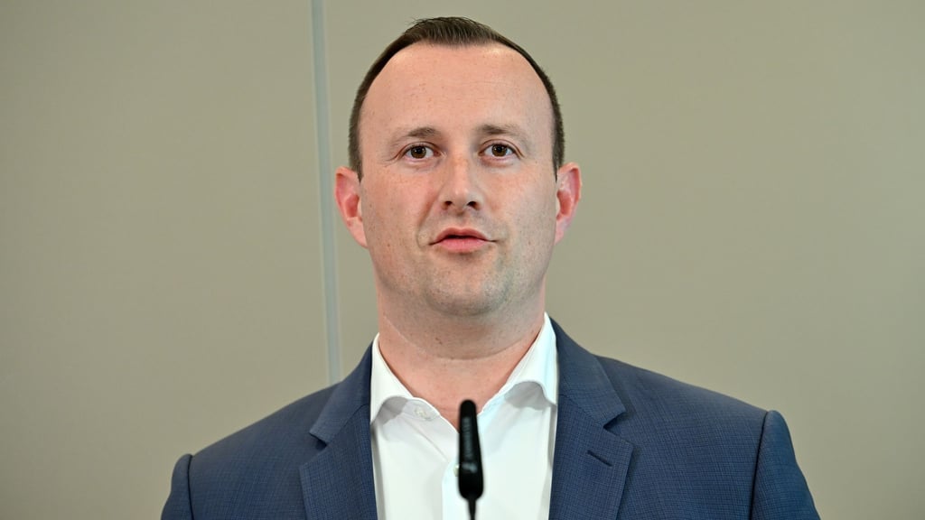 Der Präsident des Thüringischen Landkreistages, Christian Herrgott, fordert Sozialstaatsreformen. (Archivbild)