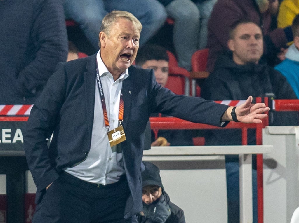 Åge Hareide - hier mit Malmö FF bei Union Berlin 2022 - zählte zu den größten Trainern Skandinaviens. (Archivbild)