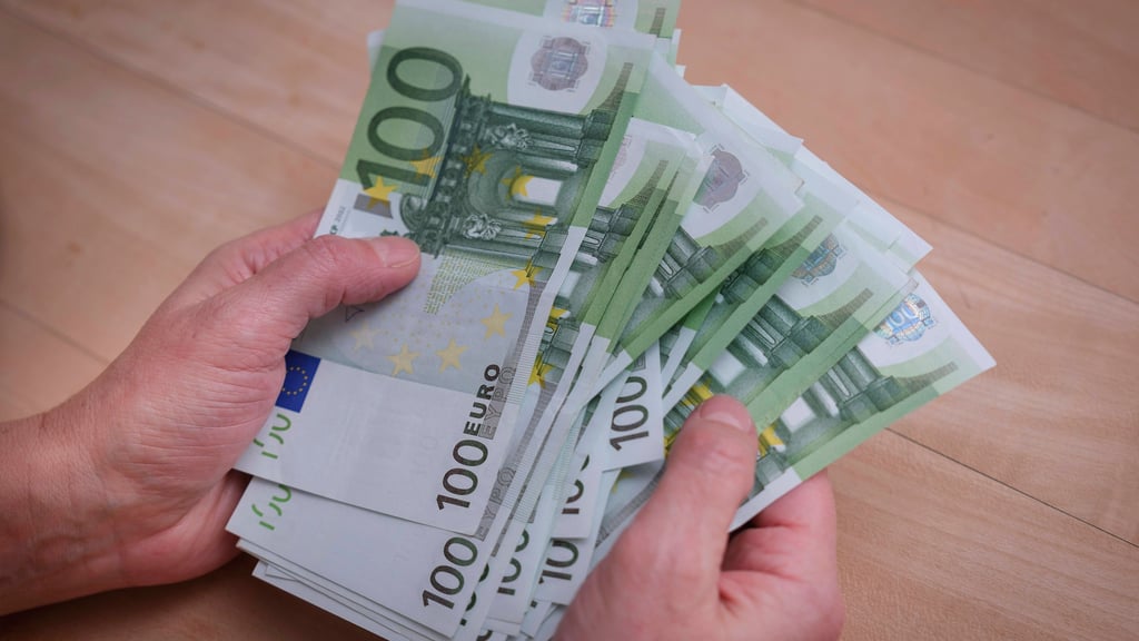 Die Stadt Stendal soll nach einem mehrheitlich beschlossenen CDU-Antrag eine Satzung für eine Zweitwohnsitzsteuer entwerfen.