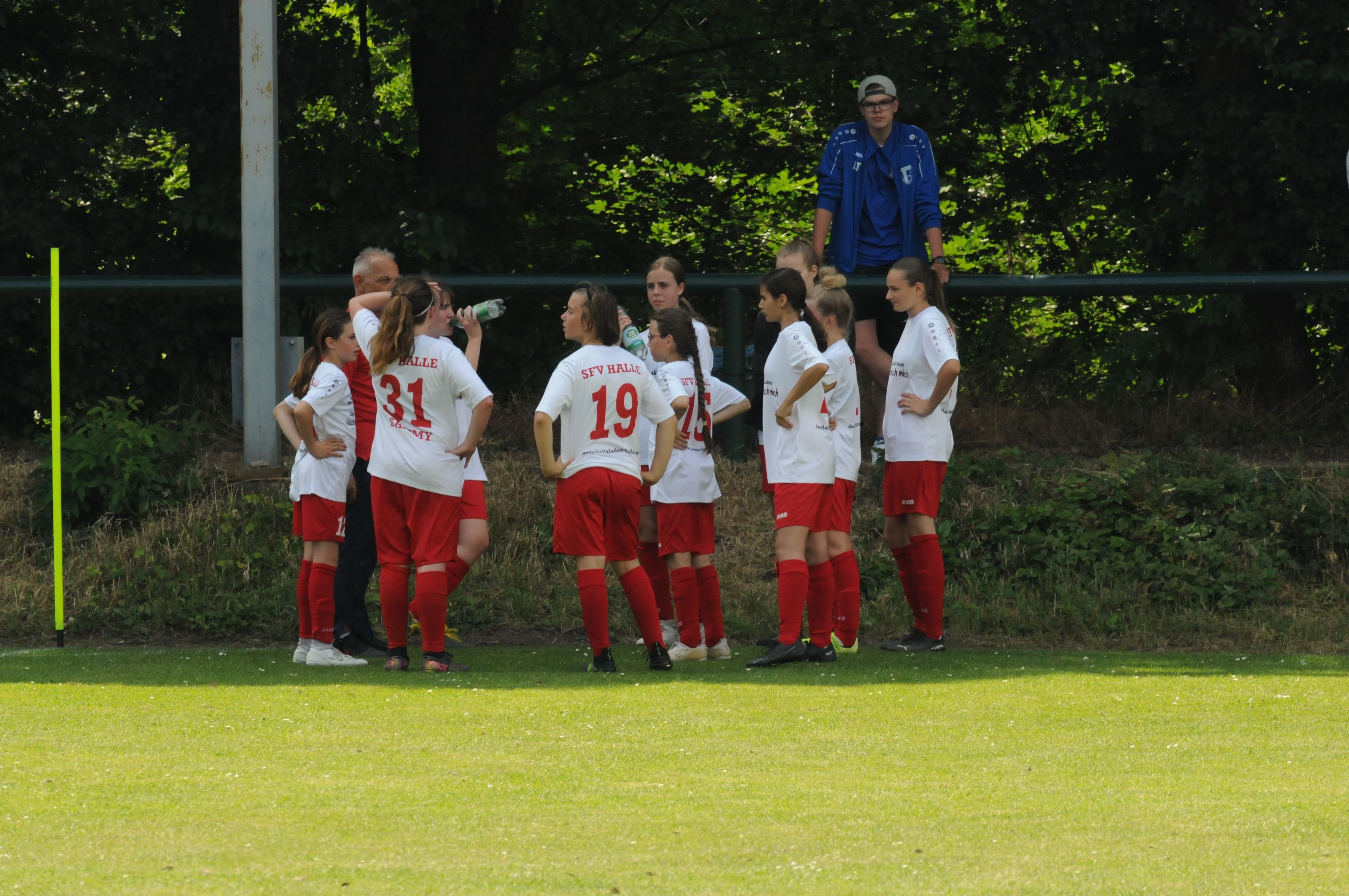 Aktionstag Im Salzlandkreis: Gemeinsam für mehr Mädchen auf dem Fußballplatz