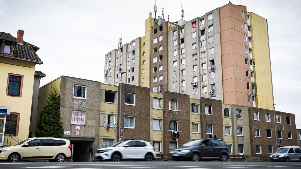 Das Hochhaus in Bahnhofsnähe sorgt immer wieder für negative Schlagzeilen. (Archivbild)