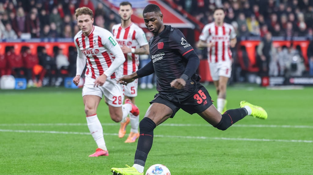 Mittelstürmertalent von Bayer: Christian Kofane.