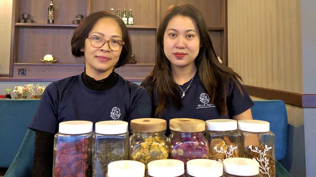 Thi Thu Phuong Nguyen und ihre Nichte Lam Ngoc Nguyen, die Inhaberinnen von „Blue Asia“ in Wittenberg, heißen ihre Gäste herzlich willkommen.