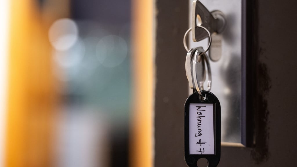 Eine Frau macht einen Verstoß gegen das Allgemeine Gleichstellungsgesetz geltend und landet mit dem Fall nun am Bundesgerichtshof. (Symbolbild)