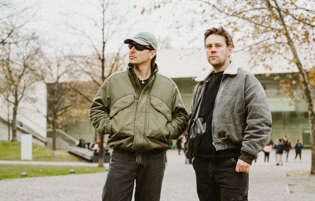 Mathias und Felix - als Super Flu sind die DJs aus Halle international gefragt. Kurz vor Weihnachten aber legen die beiden traditionell in ihrer Heimatstadt auf. 