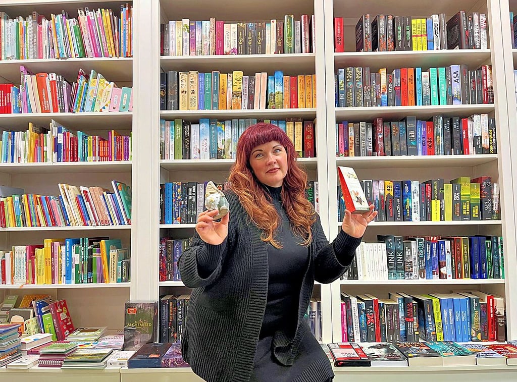 Ein Buch geht immer - es ist das beste Geschenk überhaupt. Und die Auswahl ist riesig  bei Sabine Mehland in der Gutenberg-Buchhandlung – für Jung und Alt, Klein und Groß, Frau und Mann, Horrorfreund, Krimifan, Romantiker und Geschichtsinteressierten.