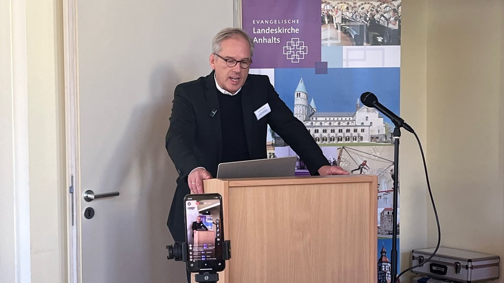 Kirchenpräsident Karsten Wolkenhauer.