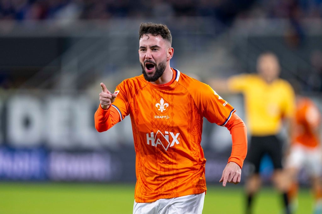 Darmstadts Marco Richter bejubelt seinen frühen Treffer zum 1:0.