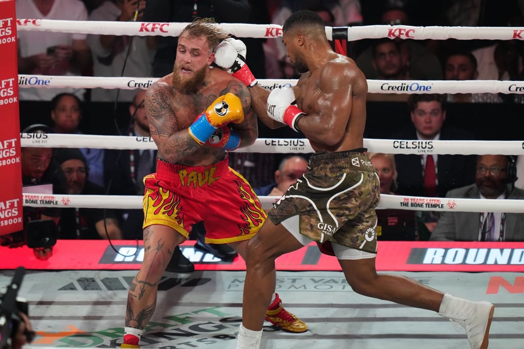 Anthony Joshua gewann das ungleiche Duell gegen Jake Paul.