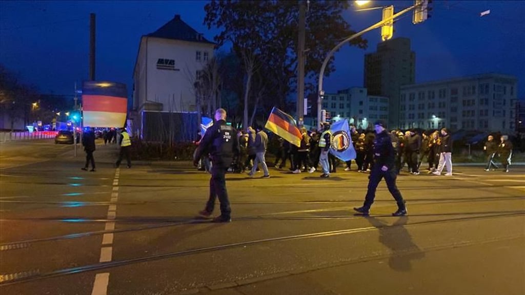 Der genannte "Trauermarsch" soll über den Alten Markt und zum Domplatz führen.
