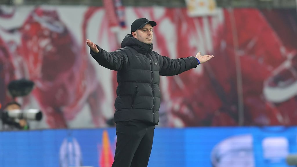 Come on! Ole Werner war unzufrieden mit dem Schiri und mit der Viertelstunde vor der Pause.