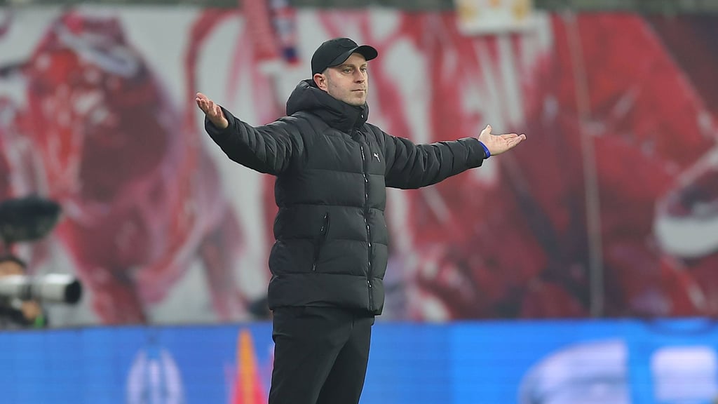 Come on! Ole Werner war unzufrieden mit dem Schiri und mit der Viertelstunde vor der Pause.