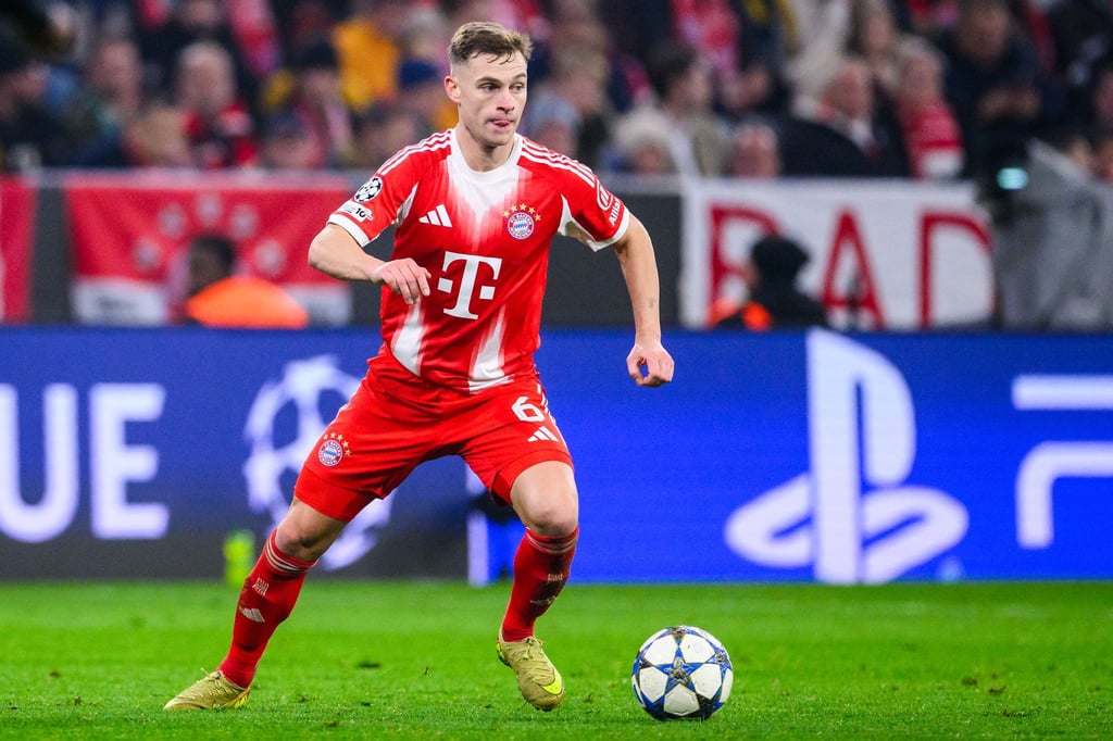 Der Fuß schmerzt zu sehr: Joshua Kimmich fehlt dem FC Bayern zum Jahresabschluss. (Archivbild)