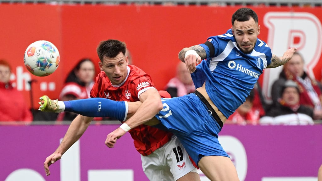 Falko Michel (rechts) und der 1. FC Magdeburg haben erstmals in der Vereinsgeschichte auf dem Betzenberg gewonnen.