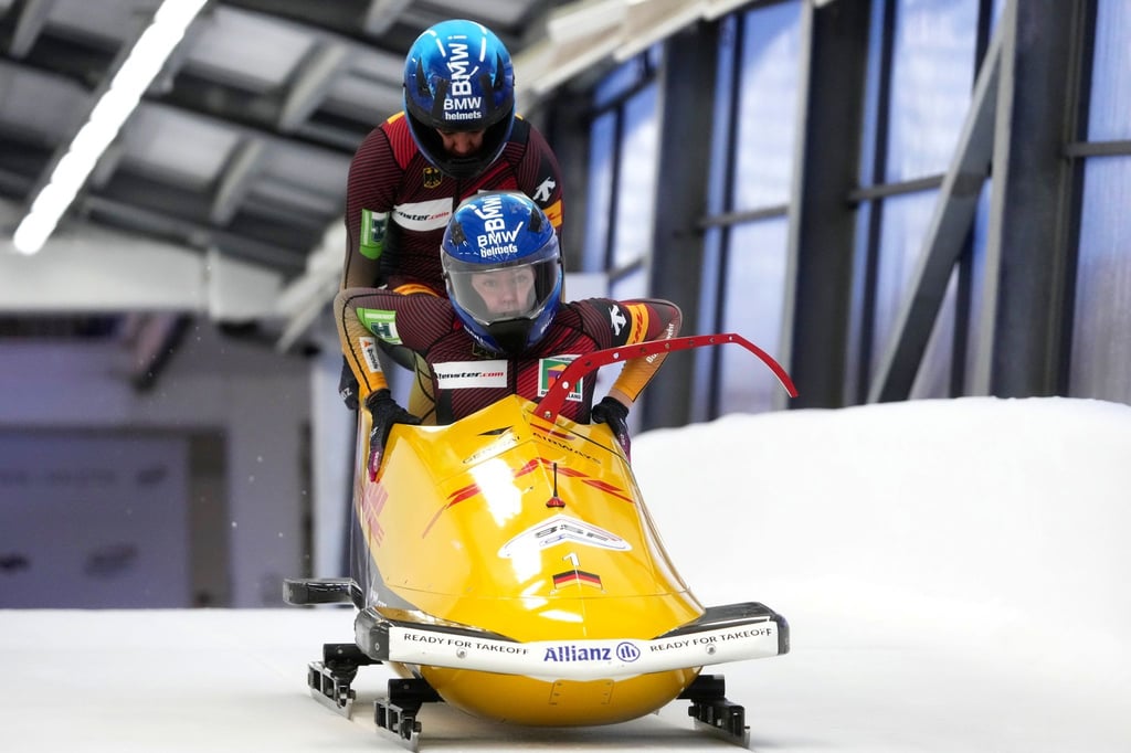 Laura Nolte und Leonie Kluwig landen beim Zweierbob-Weltcup auf Rang drei.