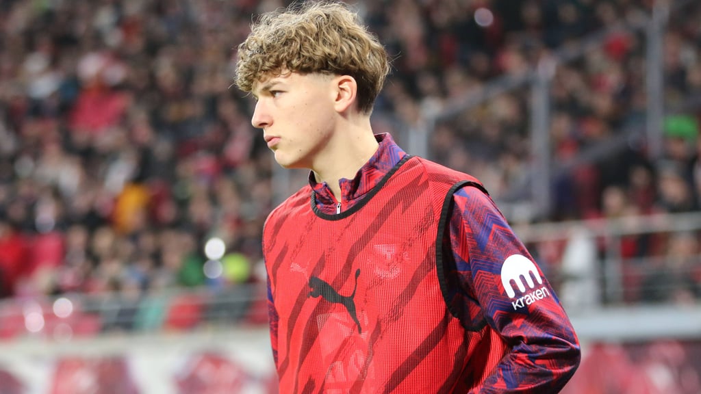 Benno Kaltefleiter feierte ein Debüt gegen Bayer Leverkusen.