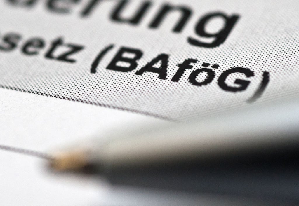 Mehr als 500 Klagen, teils monatelanges Warten: Studierende in Thüringen kämpfen ums Bafög. (Symbolbild)